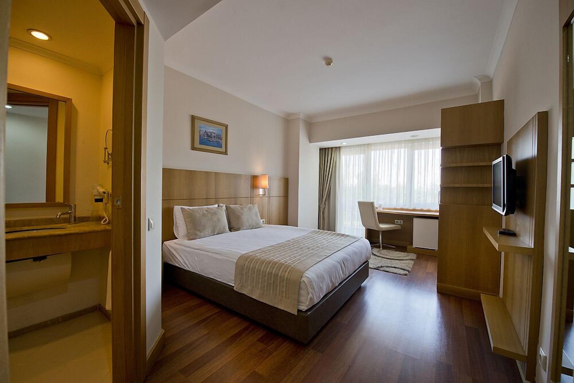 Nashira City Resort Hotel Antalya Exterior photo